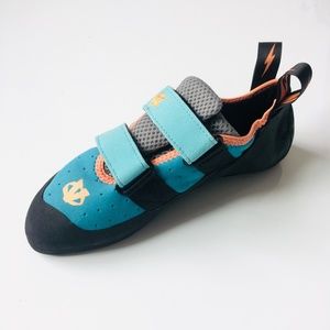 Evolv Elektra Women's Climbing Shoes - Size 7.5